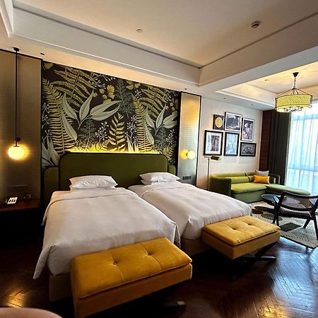Fondney Hotel Shanghai Necc Hongqiao Airport T2 Bagian luar foto