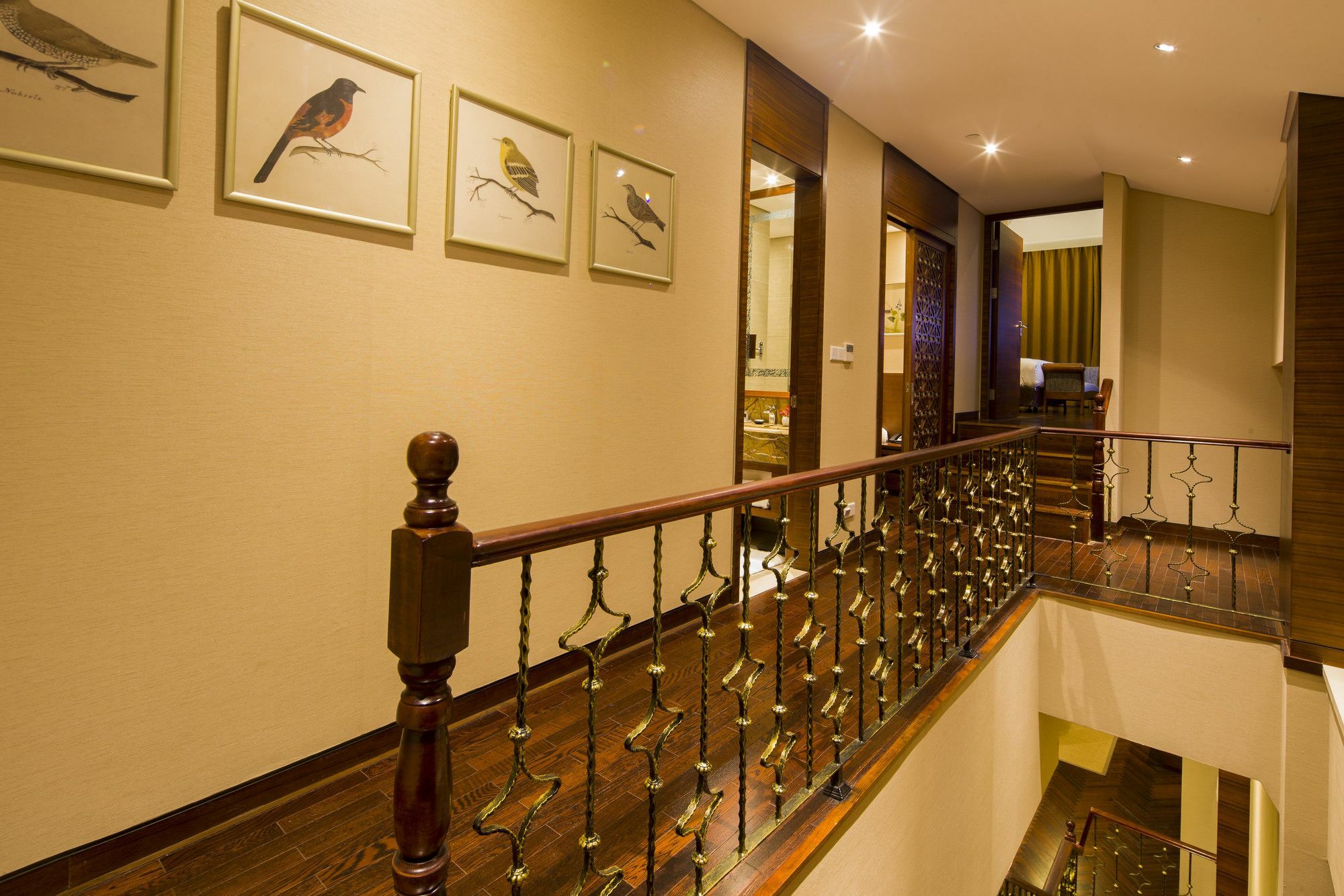 Fondney Hotel Shanghai Necc Hongqiao Airport T2 Bagian luar foto